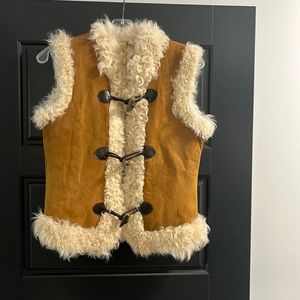 Joie sheepskin vest, size medium